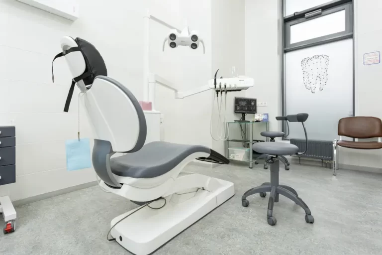 Клиника Реконструктивной Стоматологии и Имплантологии в Москве